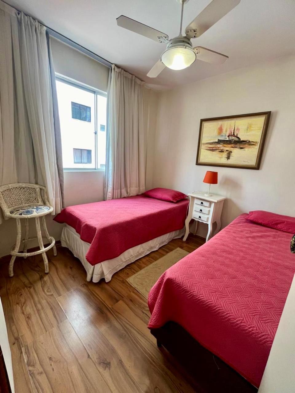 Apartamento A Poucos Mts Da De Bc, Com Ar-condicionado *